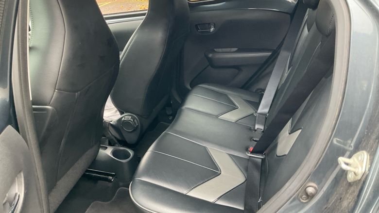 Toyota Aygo 1.0 VVT-i X-Clusiv 3 5dr Petrol Hatchback